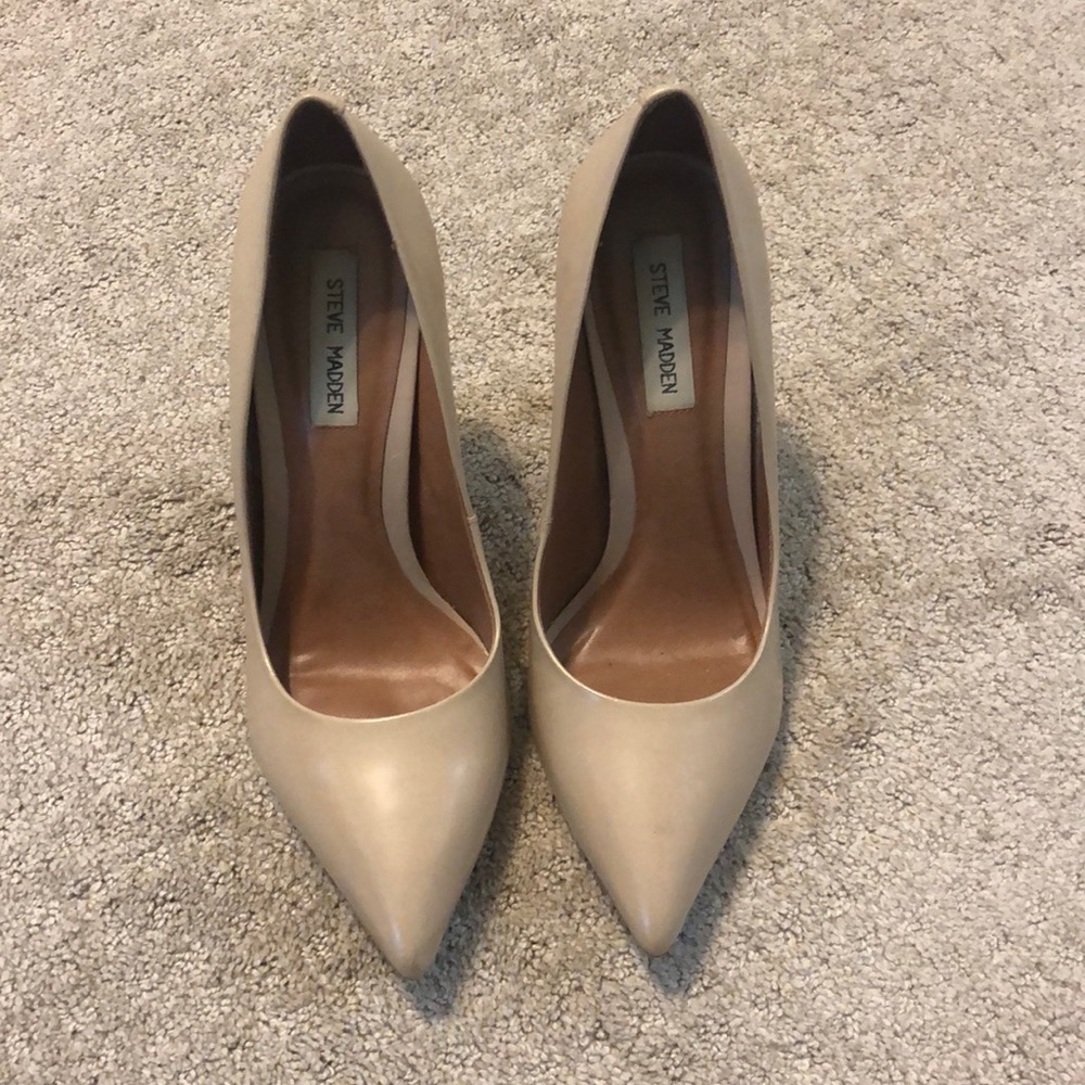 STEVE MADDEN SIZE 10 HEELS